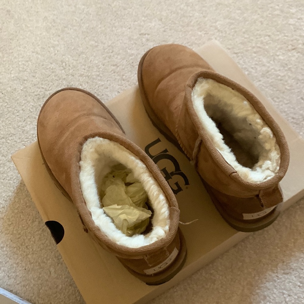 Ugg Boot - image 1